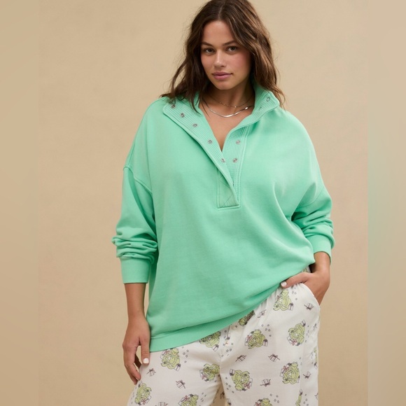 aerie Tops - Aerie Women’s Oversized Getaway Quarter Snap Sweatshirt Color Fresh Green XXS